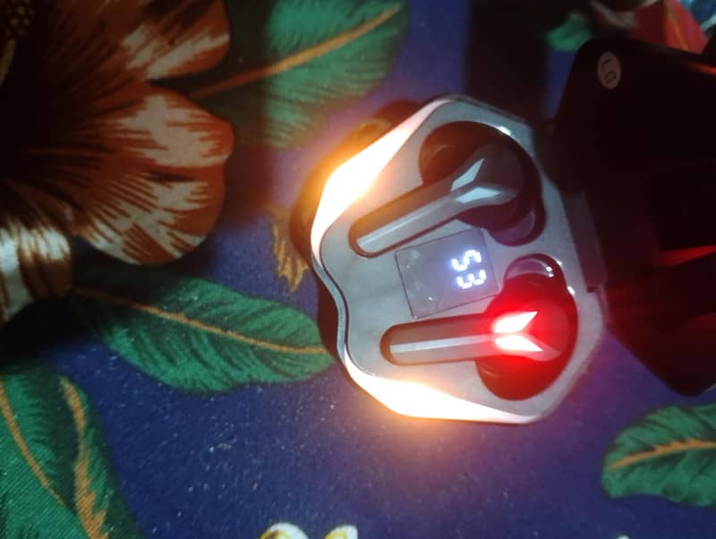 x15 earbuds 4
