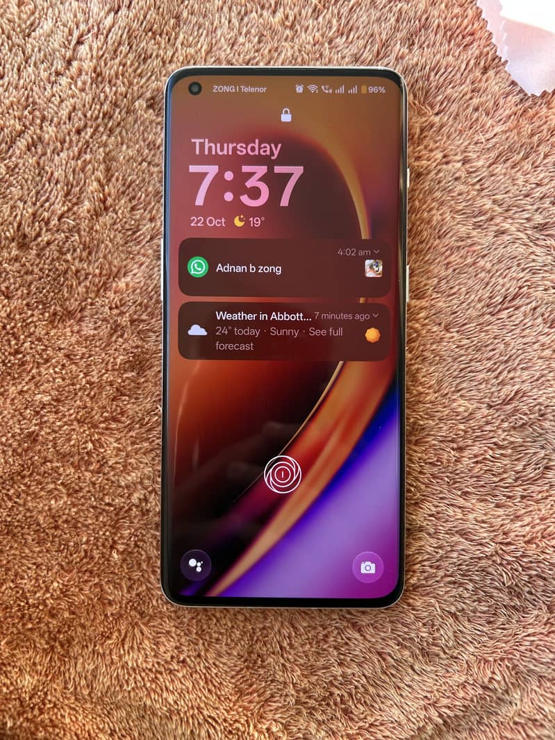 One Plus 10 Pro 1