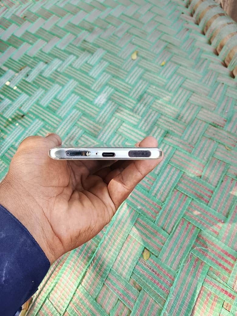 vivo v40e 2