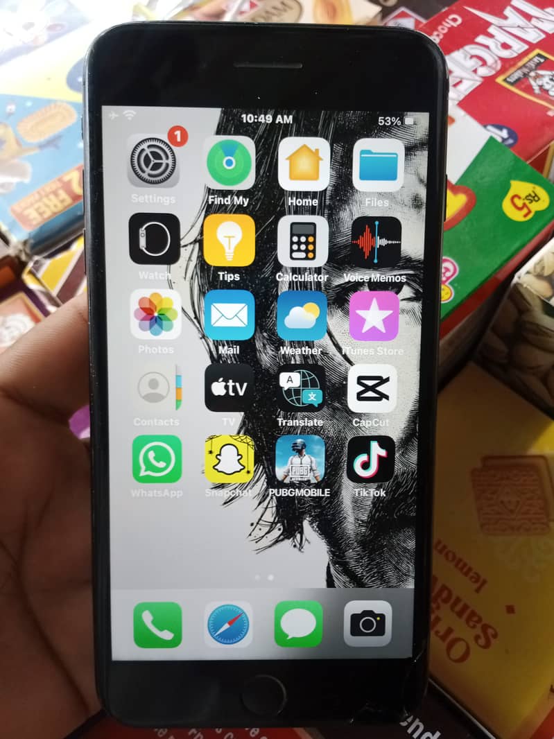 Apple iPhone 7 Plus 1