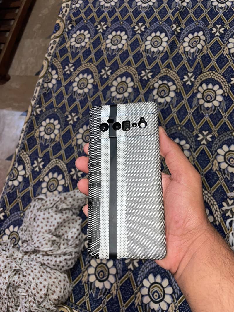 Google Pixel 6 Pro 2
