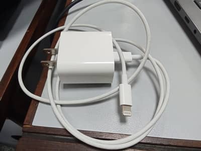 iPhone fast charger