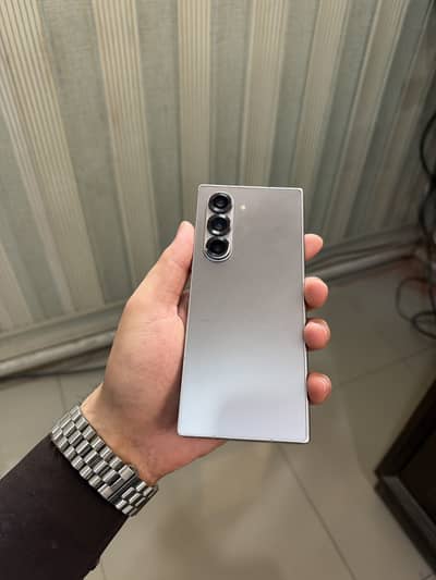 Samsung Mobile Z Fold 6