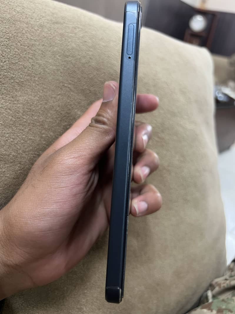 OPPO A6 5