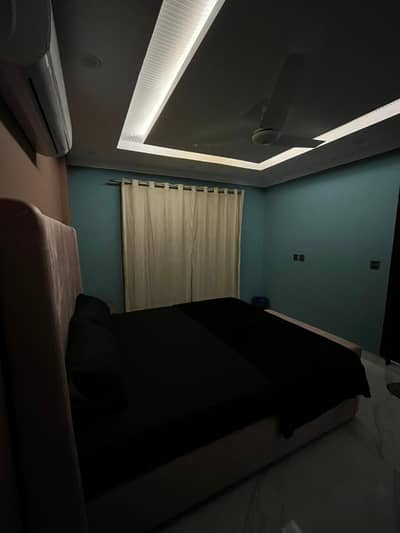 ONE BEDROOM FURNISHED APARTMENT FOR RENT IN IQBAL BLOCK BAHRIA TOWN LAHORE