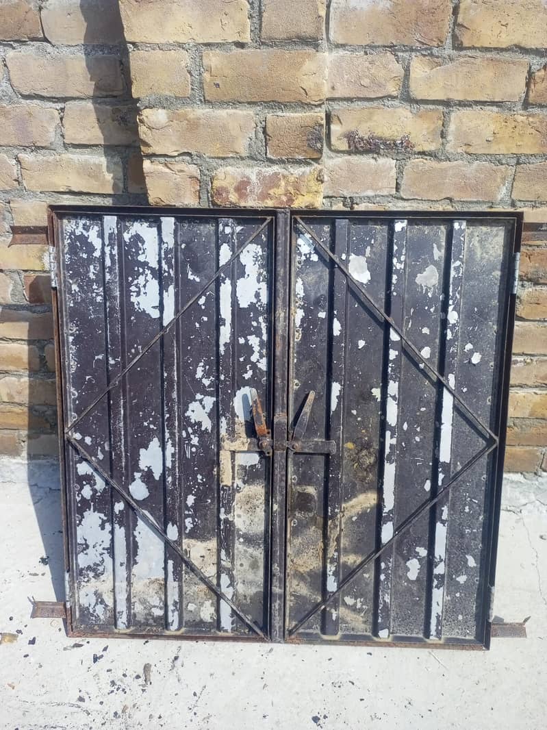 Window 3x3 feet 1