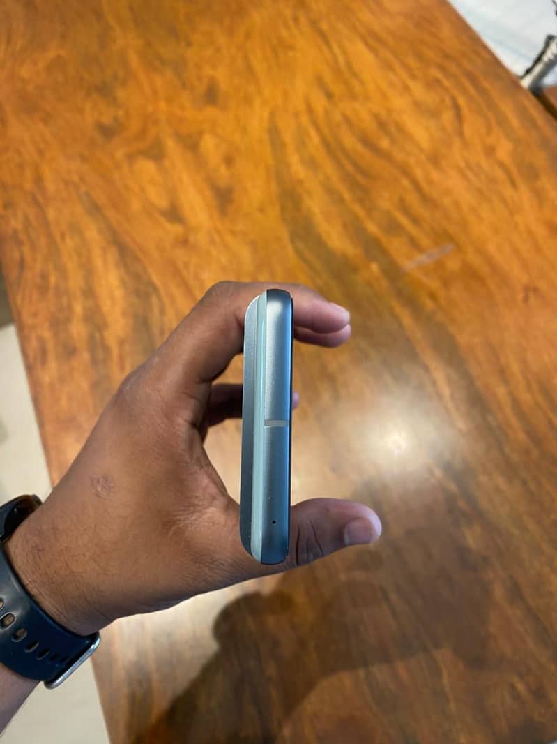 Google Pixel 8 3
