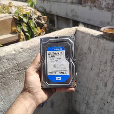 HARDDRIVE 320GB EXCELLENT CONDITION