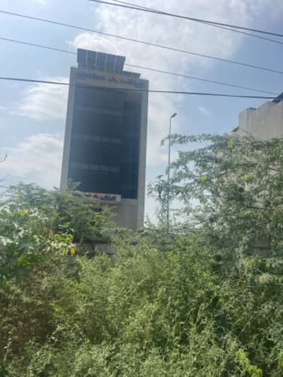 Main Barki Road facing 8 Marla commercial plot