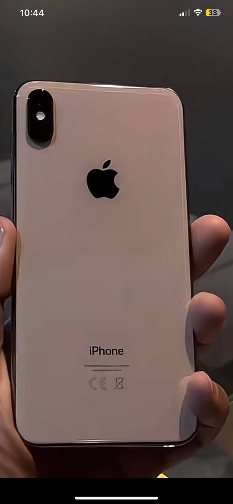 Apple iPhone XS Max 4