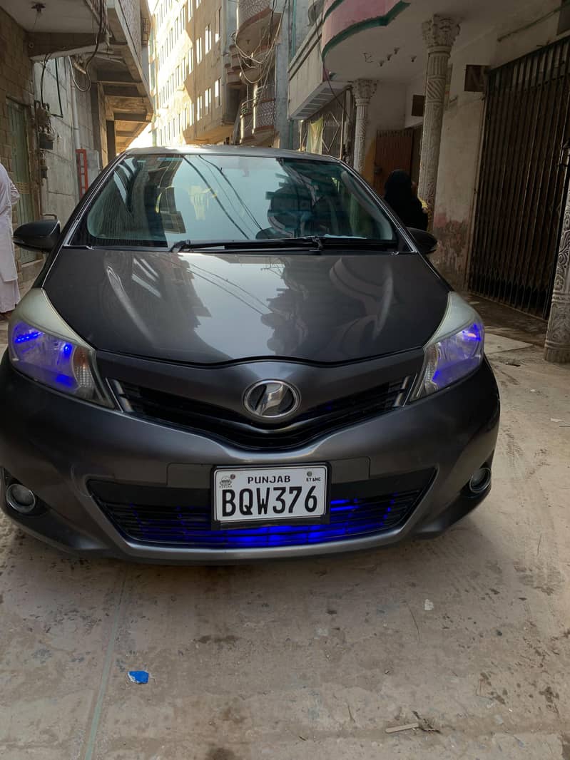 Toyota Vitz 2012 3