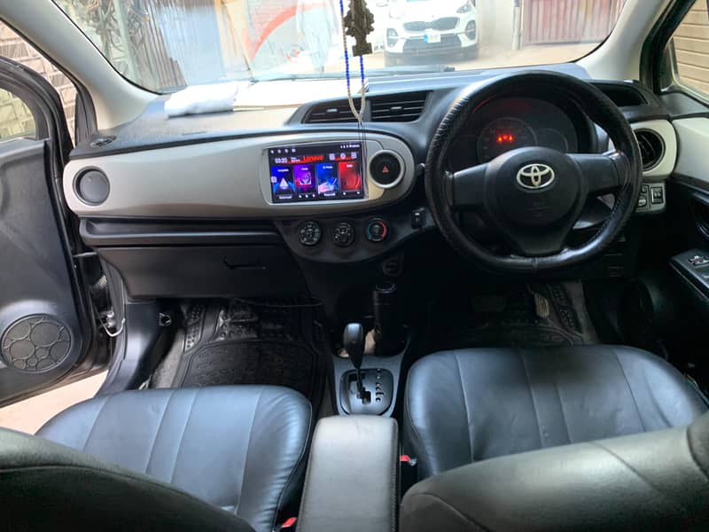 Toyota Vitz 2012 10