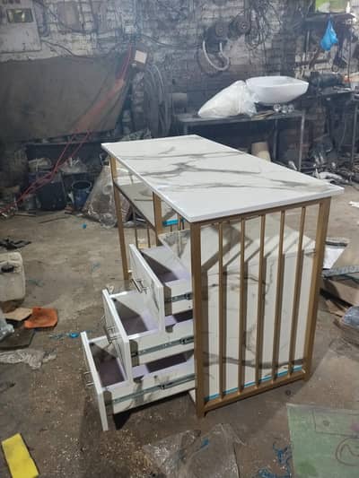 Saloon chair/cutting Chair/hydraulic chair/parlour chair/ barber chai