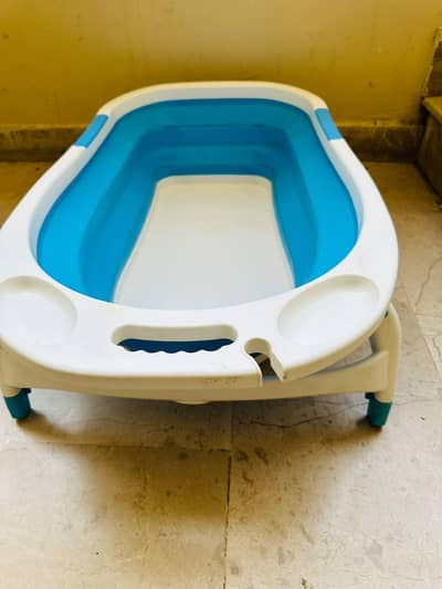 Bathing Tub Good condition best for 0 t0 2 years