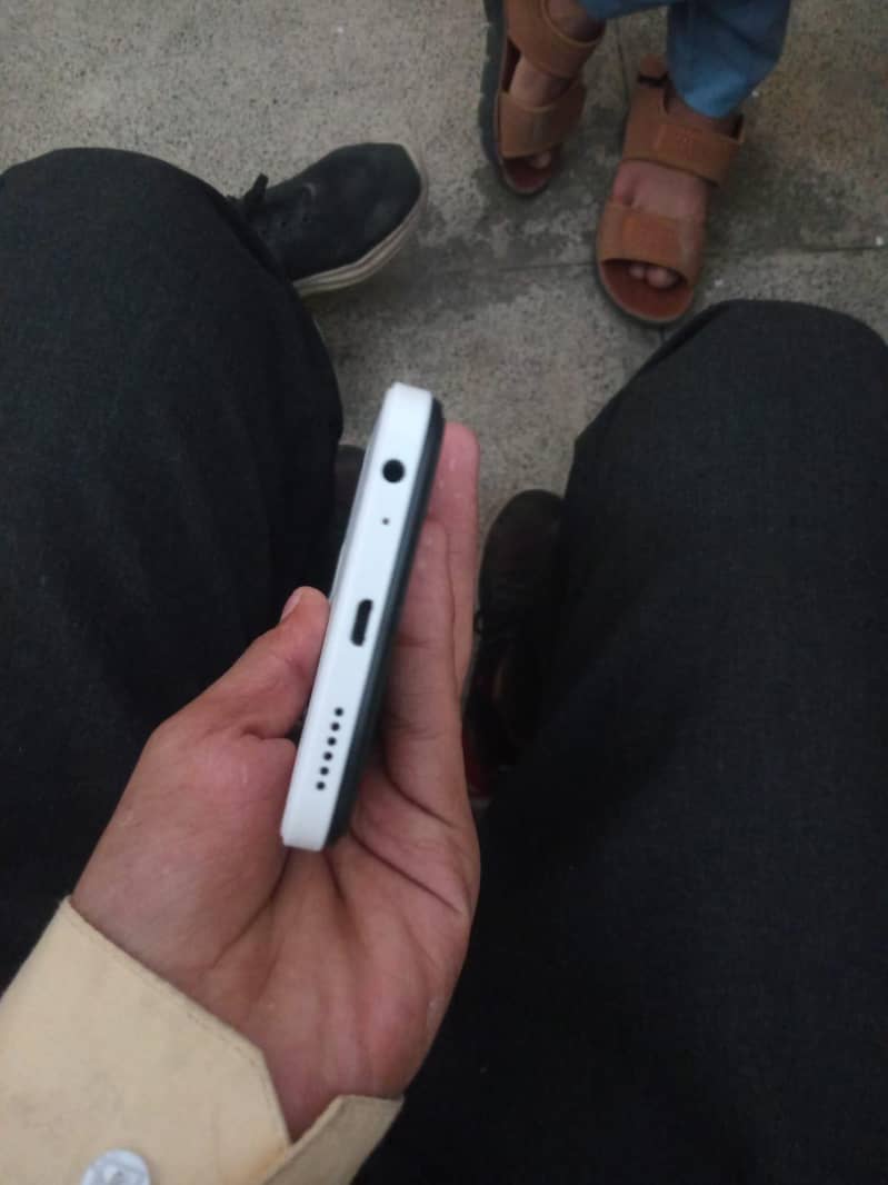 Infinix Smart 7 3