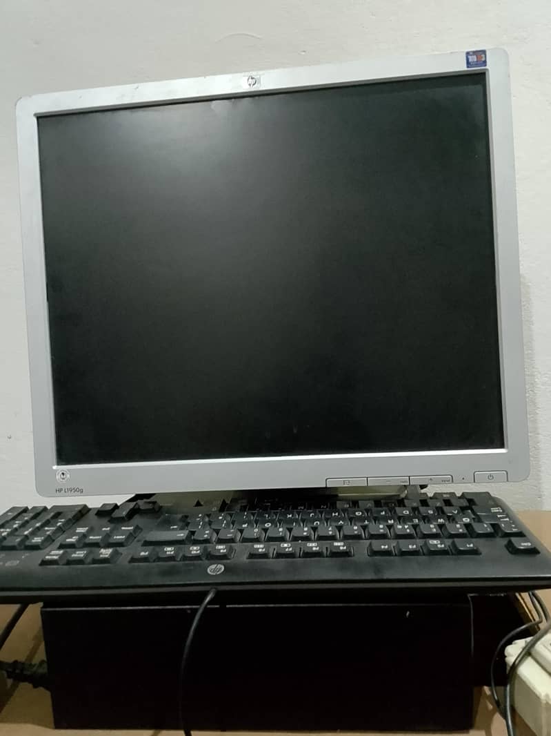 hp pro desktop 4