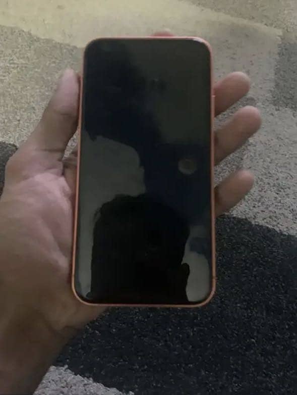 Apple iPhone XR 3
