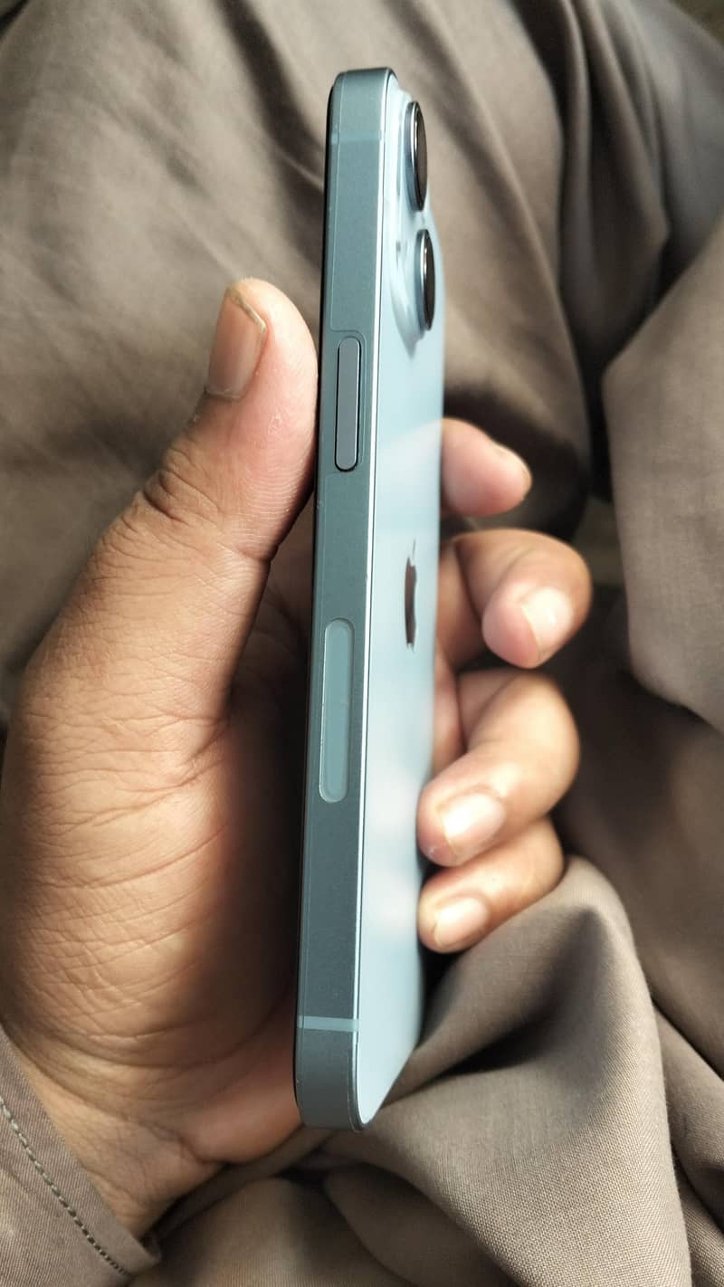 Apple iPhone 14 2
