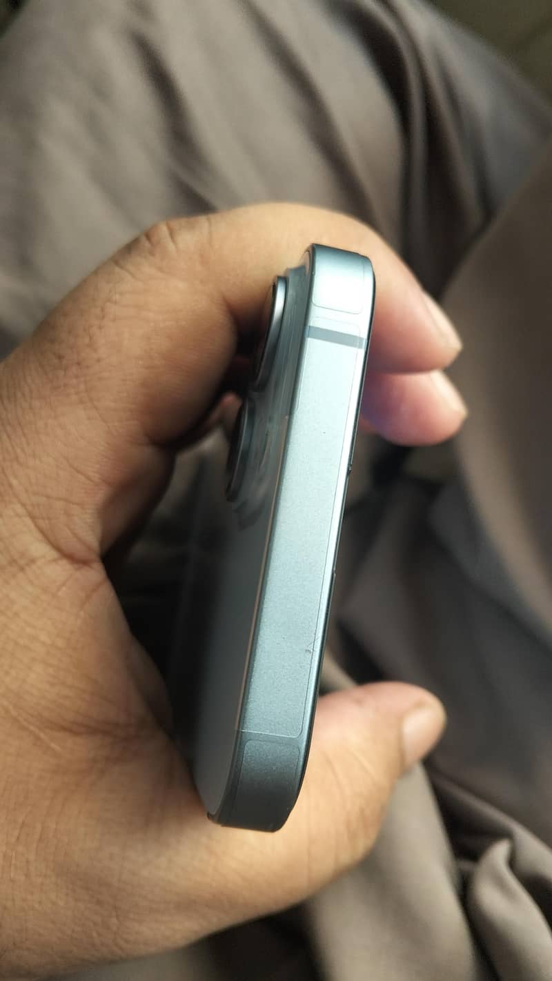 Apple iPhone 14 5