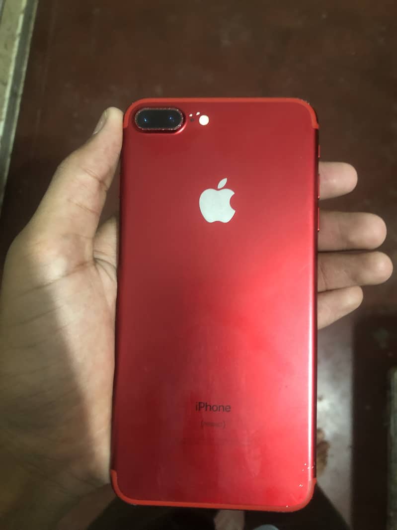 Apple iPhone 7 Plus 2