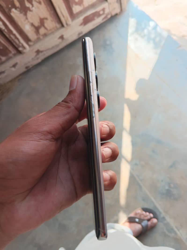 Tecno CAMON 40 Pro 3