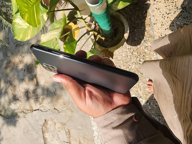 iPhone 11 pro 3