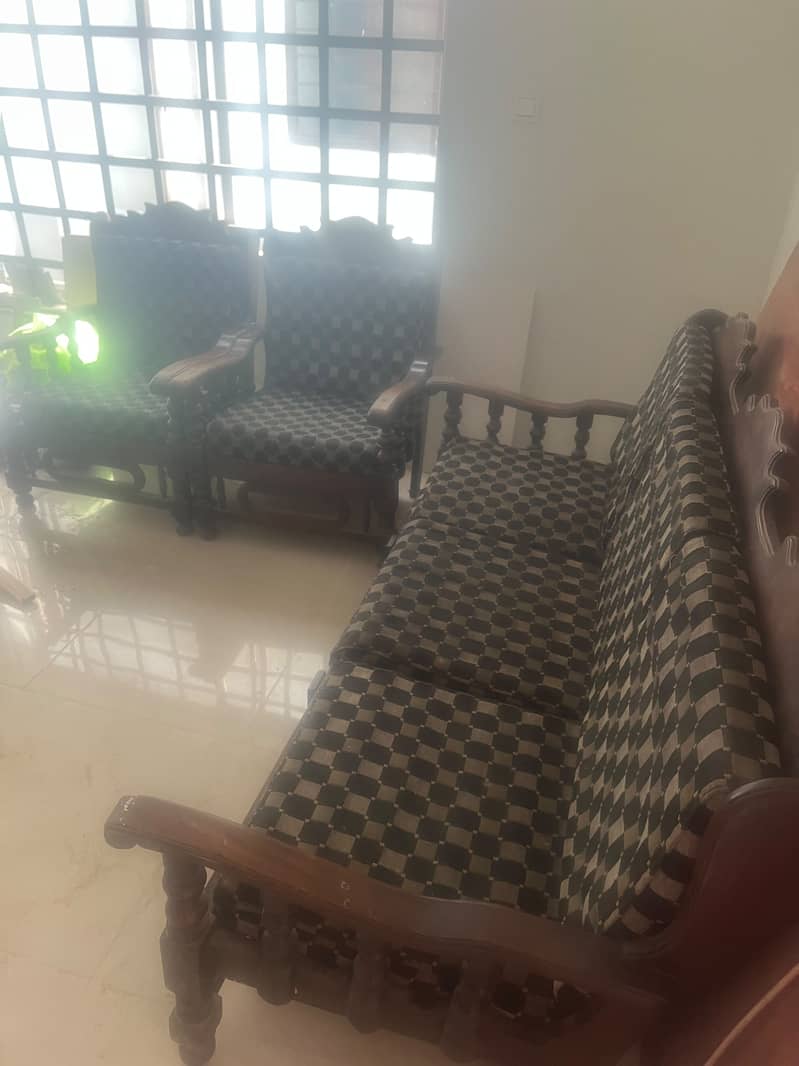 Solid Tali wood Sofa 2
