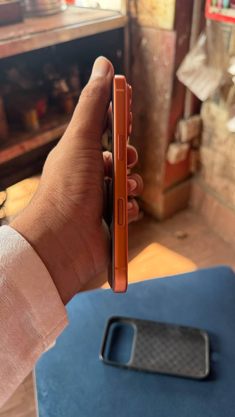 Apple iPhone 17 Pro 4