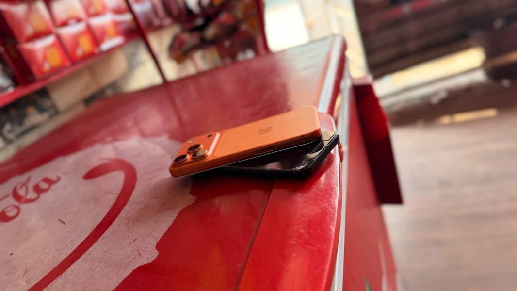 Apple iPhone 17 Pro 15