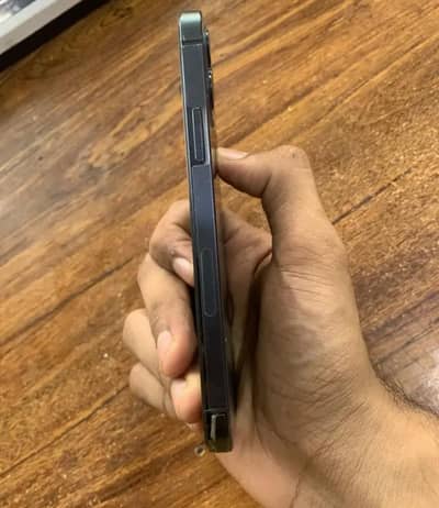 Apple iPhone 12 Pro