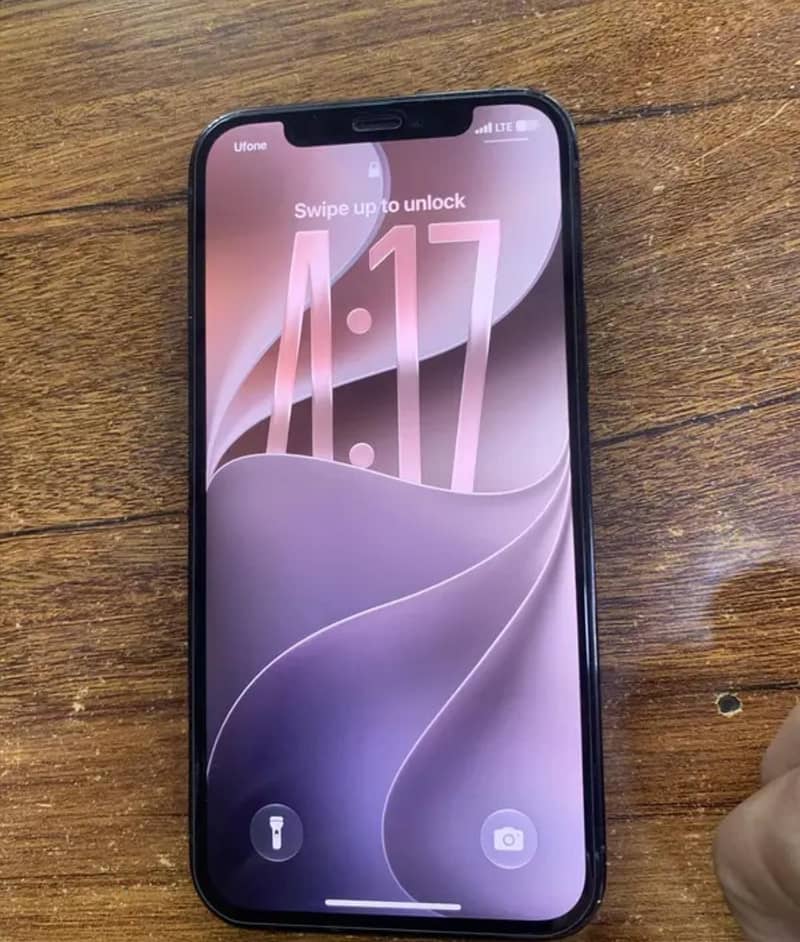 Apple iPhone 12 Pro 1