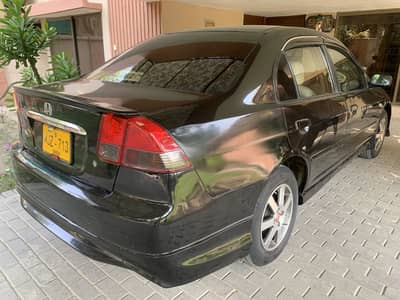 Honda Civic EXi 2005