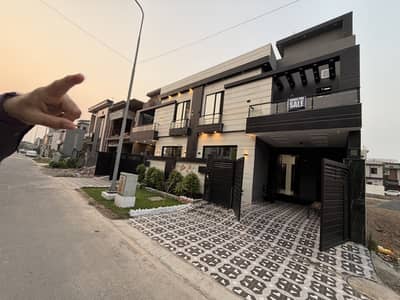 5 Marla Ultra Advance Modern Smart Features Designer Brand New House Available For Sale In Park View City  Lahore