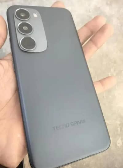 Tecno spark 40 pro plus 8/256 dead hogya hai mobile board dead hai