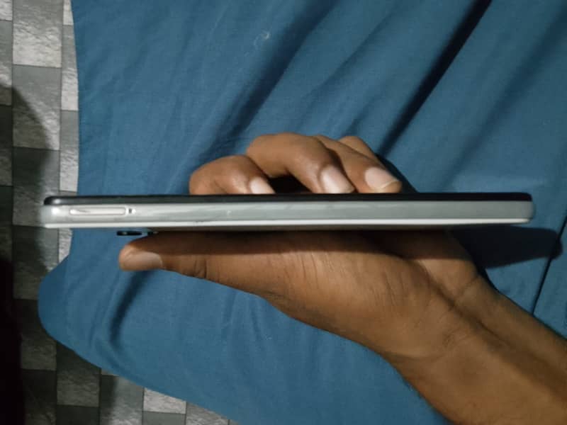 Samsung Mobile A32 3
