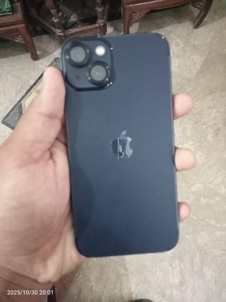 Apple iPhone 13 0