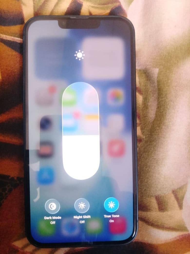 Apple iPhone 13 3