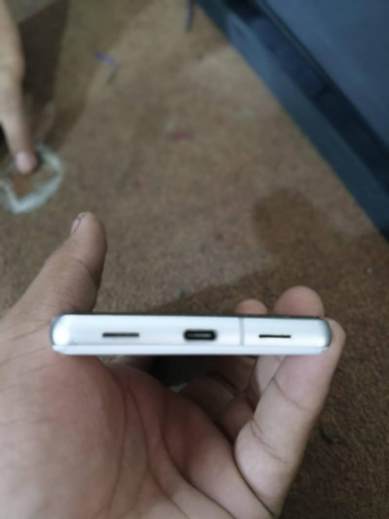 Google Pixel 7a 03064446203 3