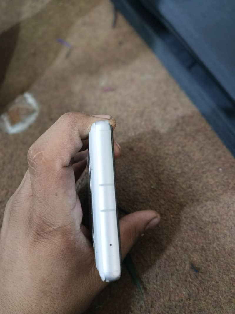 Google Pixel 7a 03064446203 4