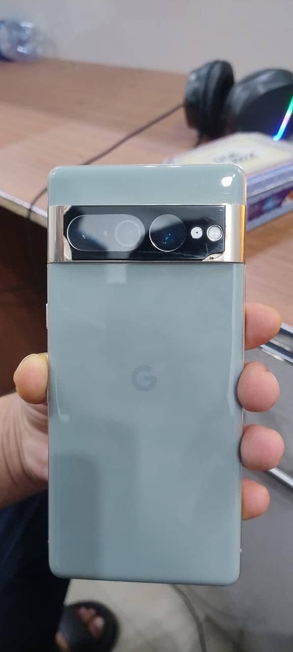 Google Pixel 7 Pro 2