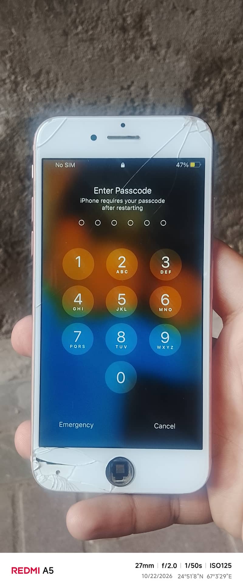 Apple iPhone 8 3