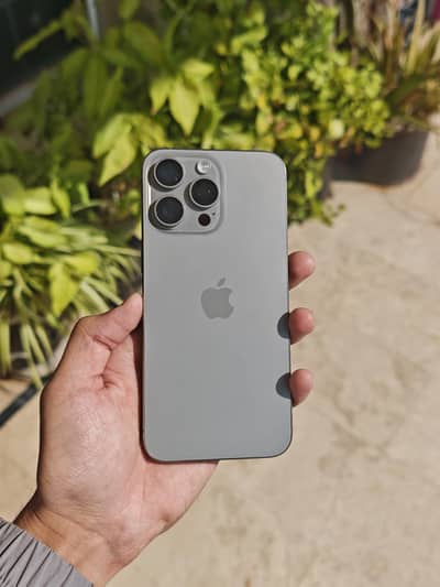 Apple iPhone 15 Pro Max
