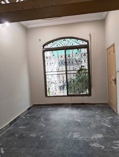 AHMED ASSOCIATES OFFERS 3 MARLA FULL HOUSE FOR RENT IN JOHAR TOWN R1 BLOCK NEAR TO SHUKAT KHANUM HOSPITAL LAHORE.