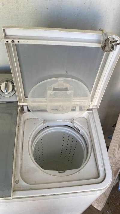 Kenwood washing machine