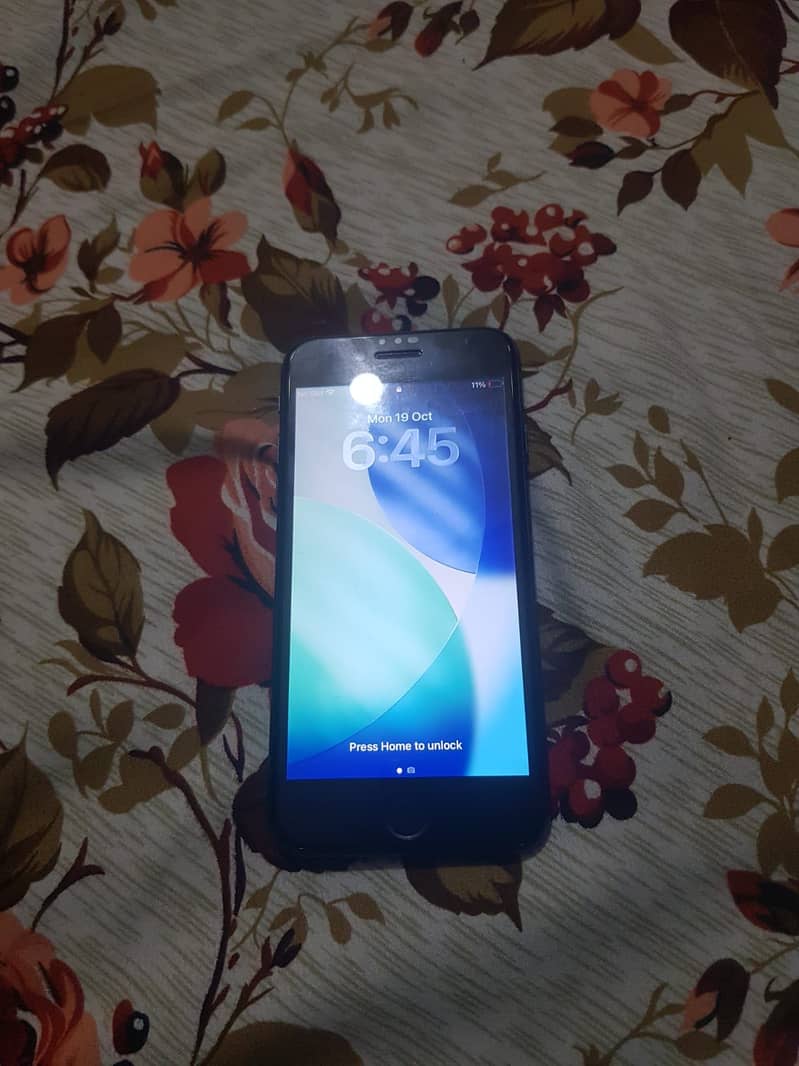 Apple iPhone SE 4
