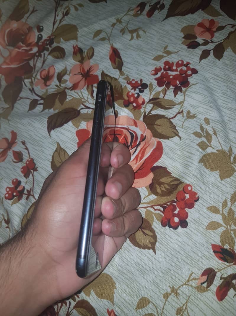 Apple iPhone SE 4