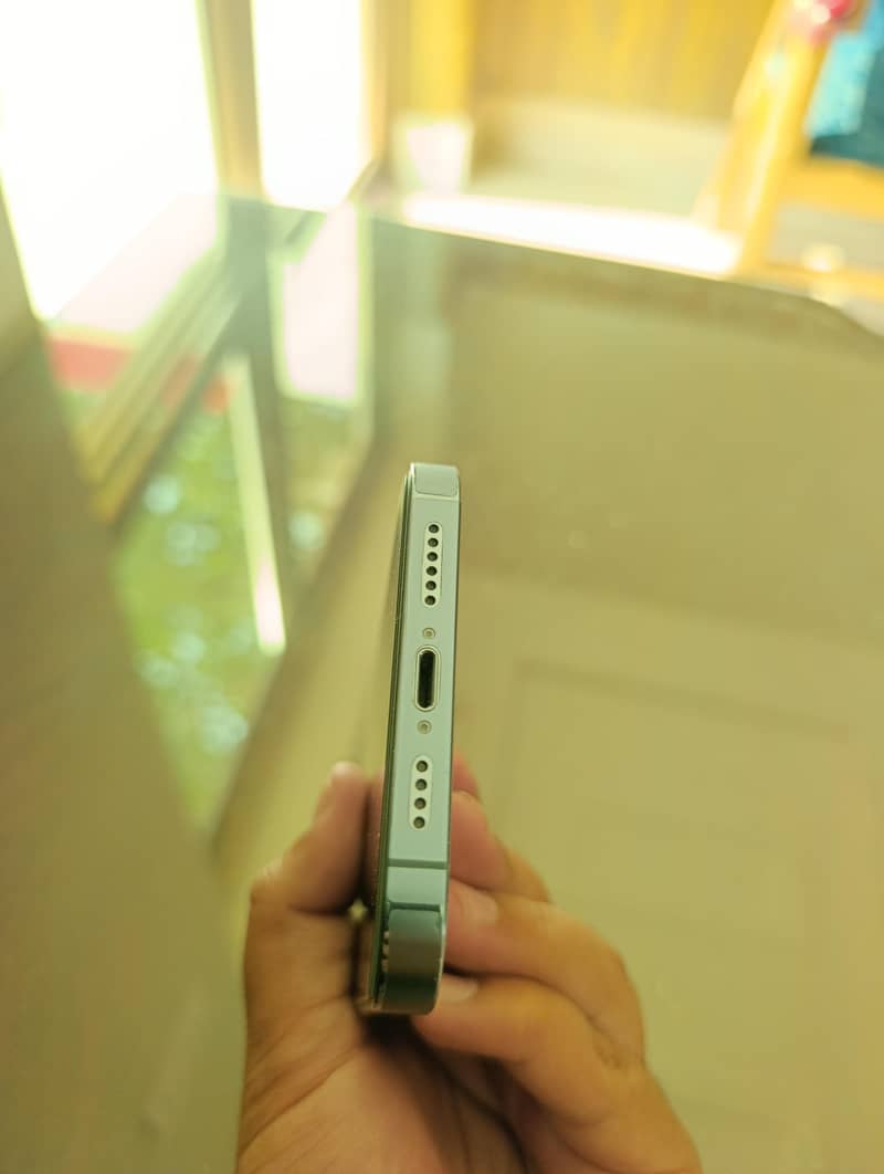 Apple iPhone 13 Pro Max 3