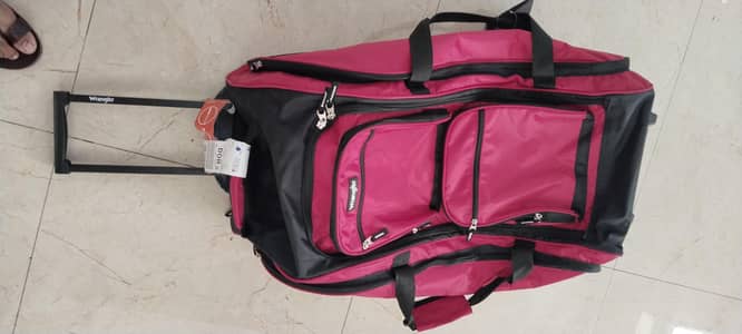 3 baag for sale imported brand new condation only use 1 time travel