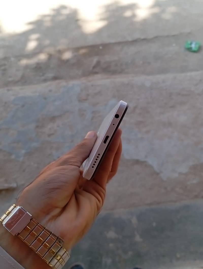 Infinix Smart 7 4