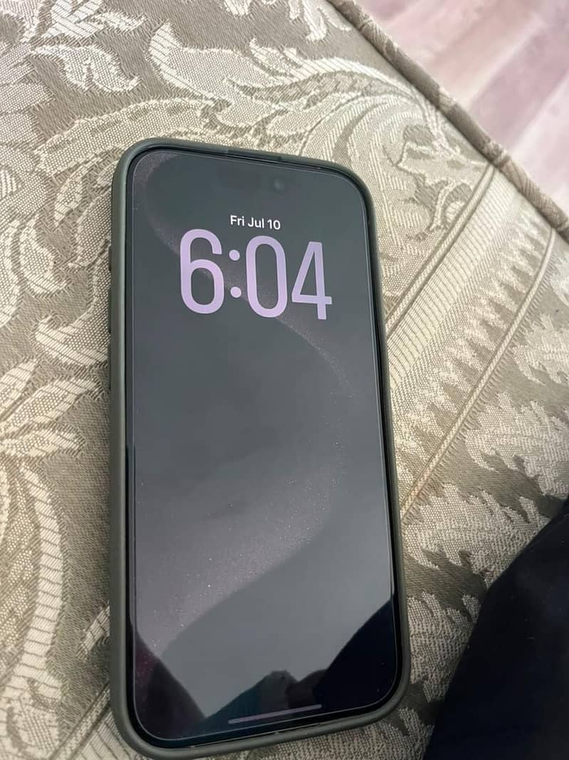 Apple iPhone 15 Pro 1